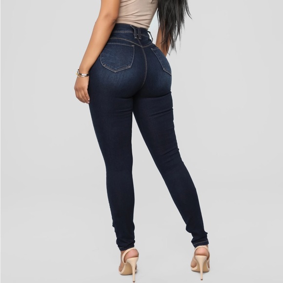 Super High Waist Jeans - Dark Wash - Picture 3 of 12